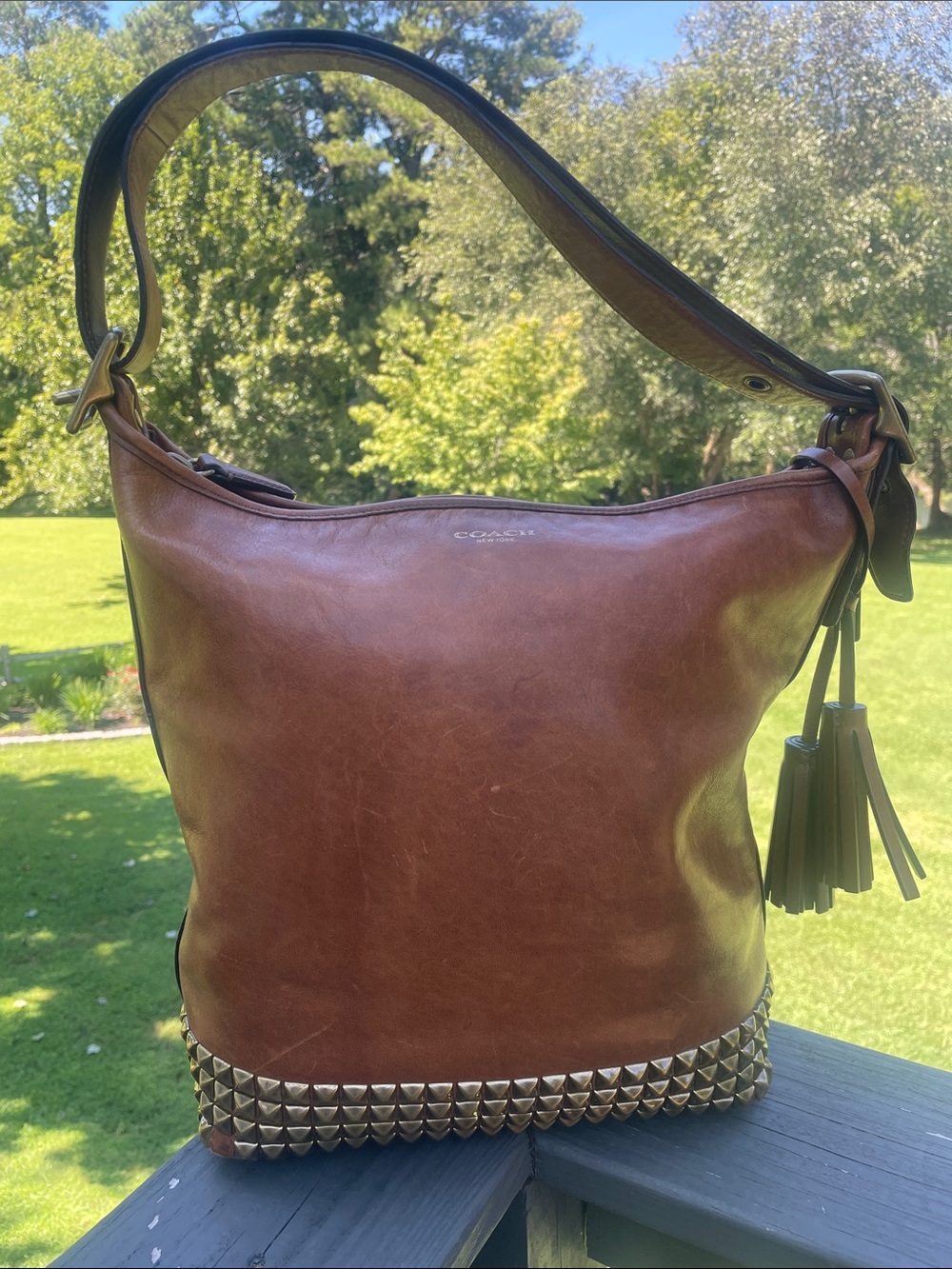 ✨🤎✨🧡Coach Legacy Studded Duffle Sac Bag -Whiskey Brown